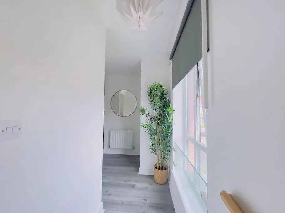 Holiday home Noah Suite By Koya Homes - 2-Bed Apartment, Cardiff City Stadium View & Free Parking