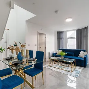 Luxurious - In Cardiff