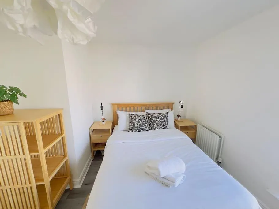 Noah Suite By Koya Homes - 2-Bed Apartment, Cardiff City Stadium View & Free Parking Holiday home